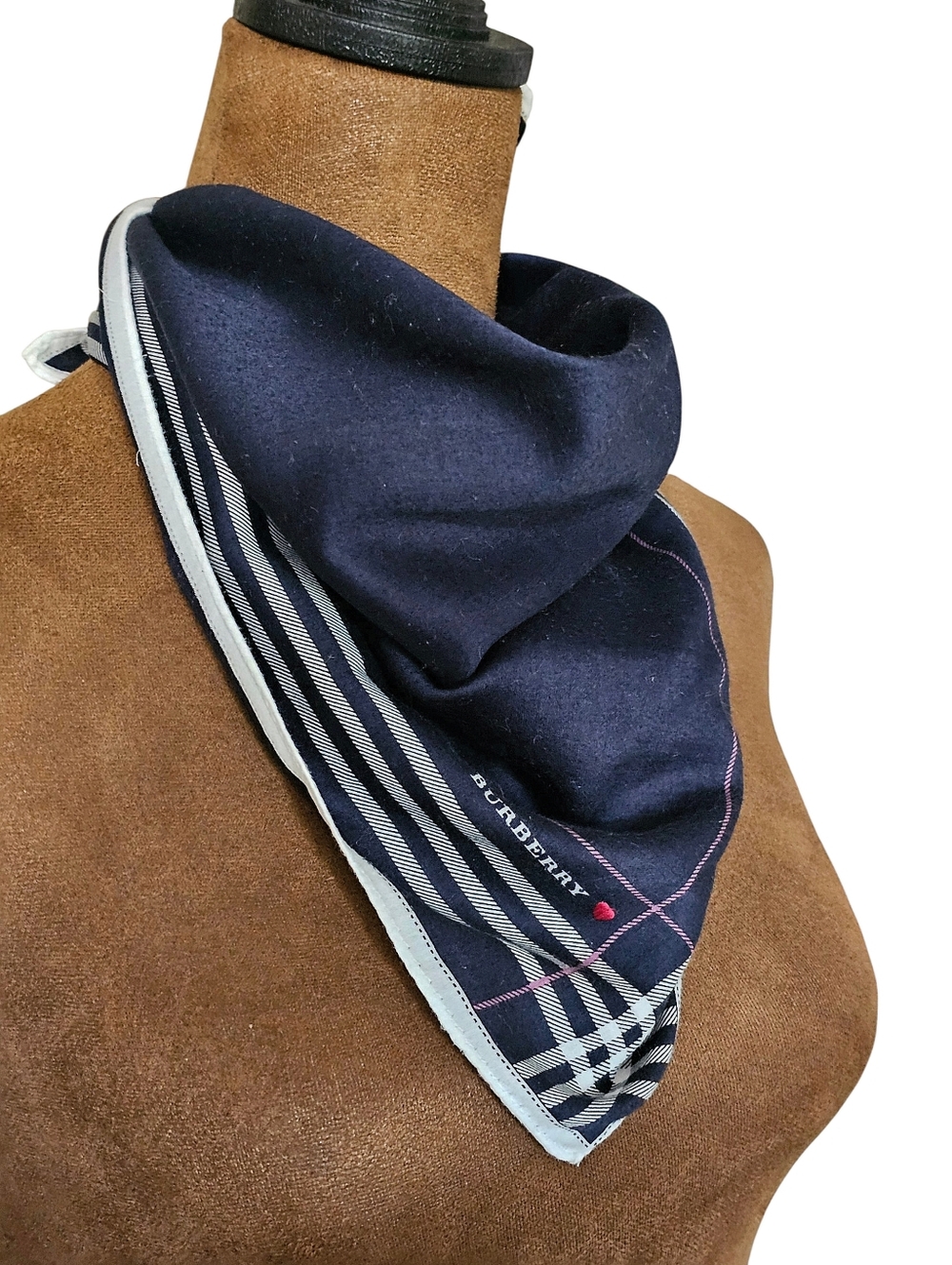 BURBERRY SCARF - Picture 12 of 12